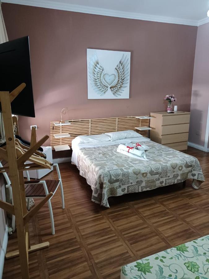 Ponte Di Chiaia Hotel Nápoly Kültér fotó