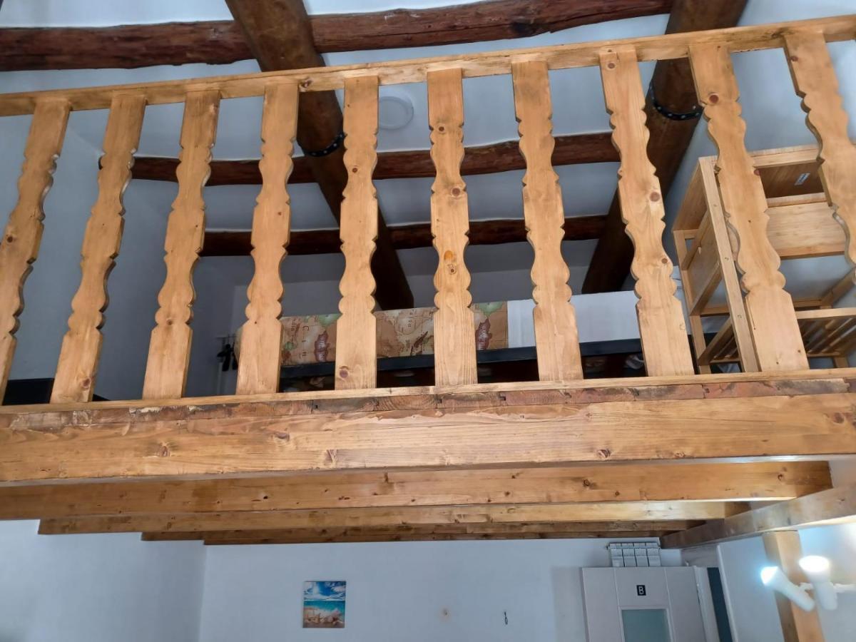 Ponte Di Chiaia Hotel Nápoly Kültér fotó