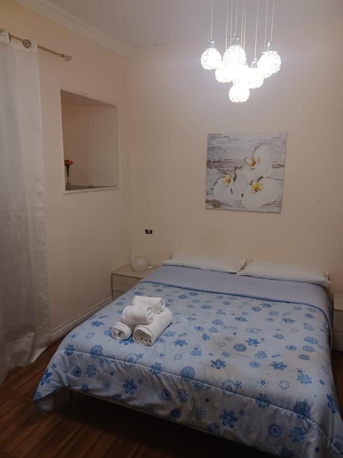 Ponte Di Chiaia Hotel Nápoly Kültér fotó