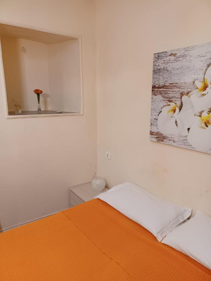 Ponte Di Chiaia Hotel Nápoly Kültér fotó